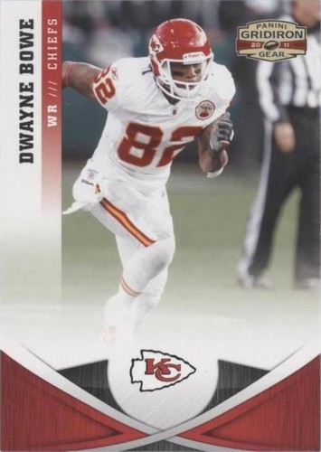 2011 Panini Gridiron Gear Dwayne Bowe #54