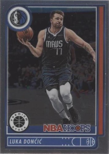 2022-23 Panini Chronicles - Luka Dončić #596