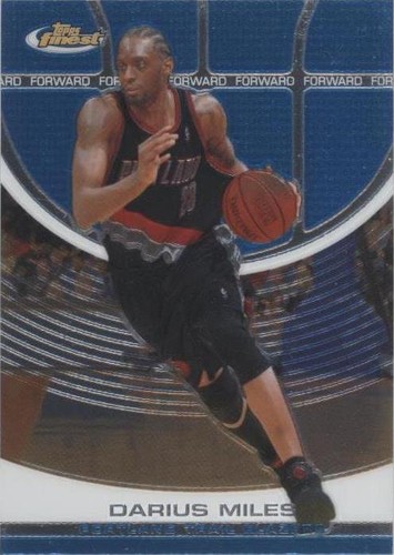 2005-06 Topps Finest - Darius Miles #48