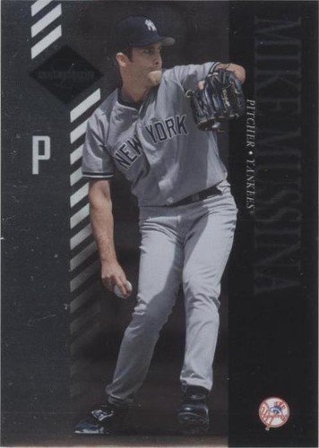 2003 Leaf Limited - Mike Mussina #68