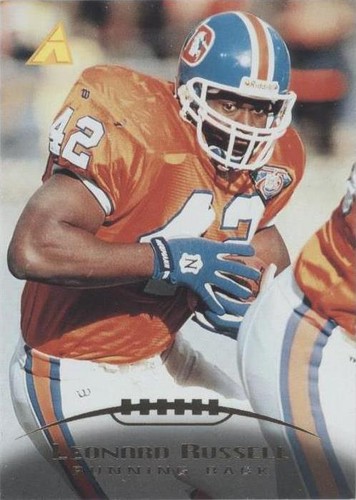 1995 Pinnacle Leonard Russell #120