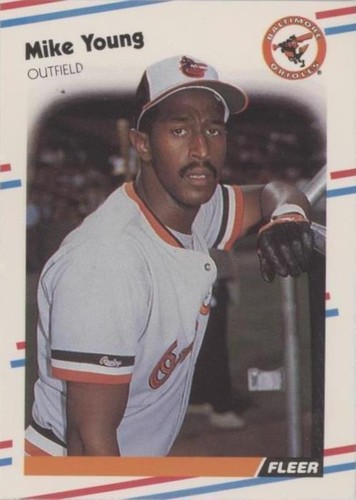 1988 Fleer - Mike Young #575