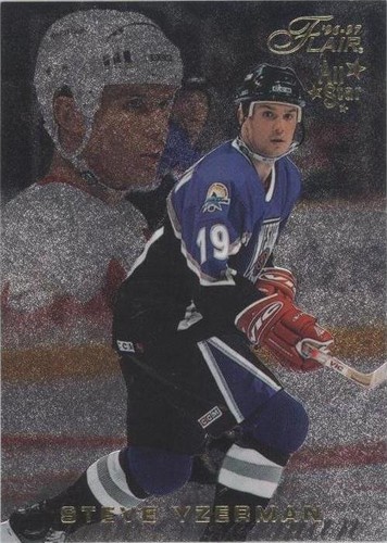 1996-97 Flair - Steve Yzerman #31
