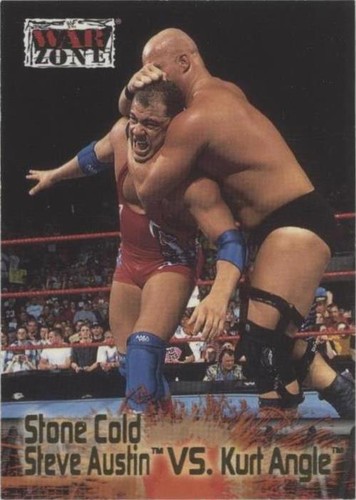 2001 Fleer WWF Raw is War - Kurt Angle Steve Austin #81