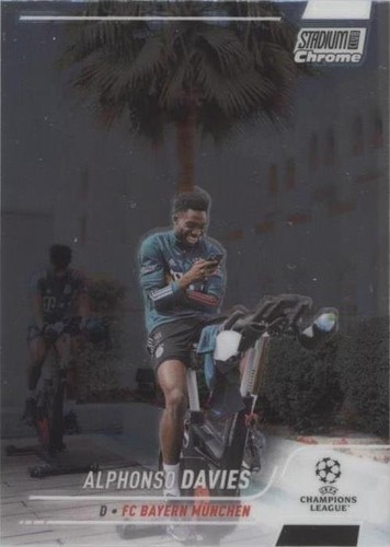 2021-22 Topps Stadium Club Chrome UCL Alphonso Davies #79