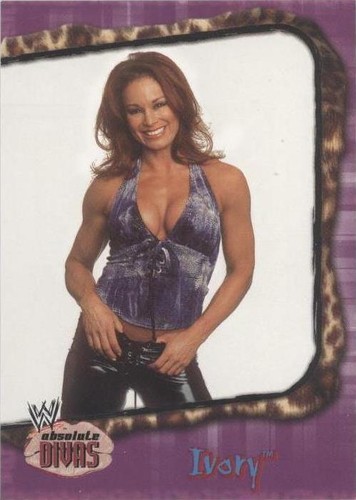 2002 Fleer WWE Absolute Divas - Ivory #28