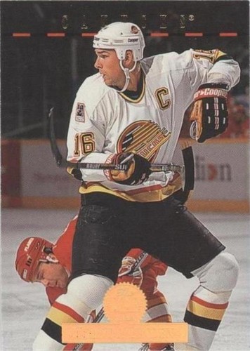 1994-95 Leaf - Trevor Linden #527