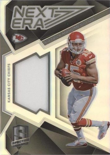 2017 Panini Spectra Patrick Mahomes II #2