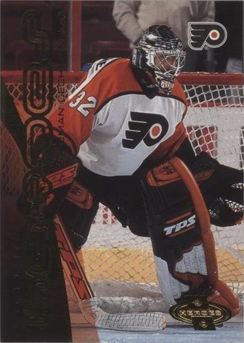 2000-01 Upper Deck Heroes - Roman Cechmanek #175