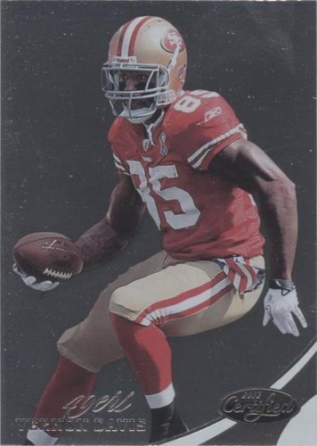 2012 Panini Certified Vernon Davis #135