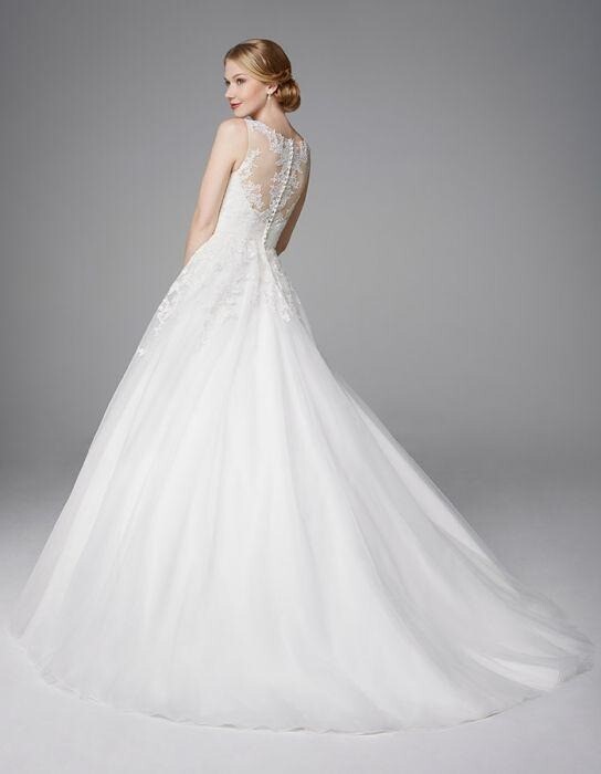 Anna Sorrano Nicola Wedding Dress Size 14 In Bromley London