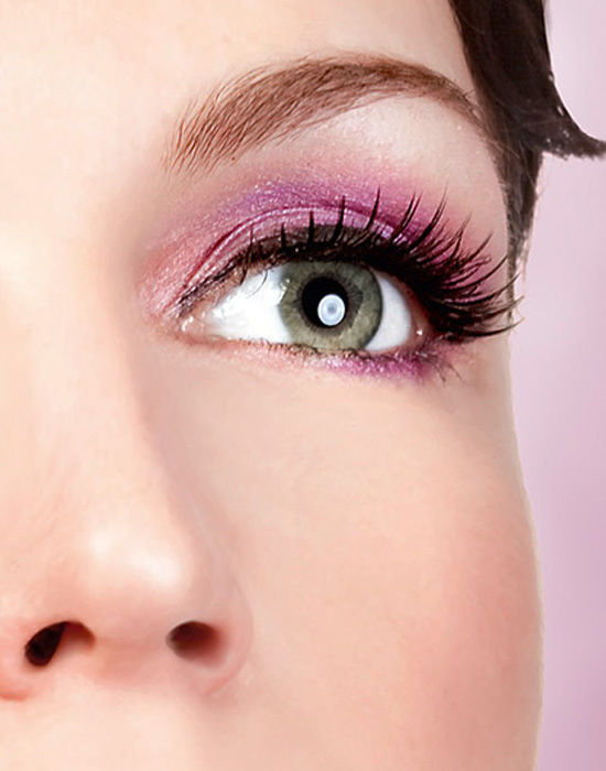Natural Deluxe False Eyelashes & Adhesives