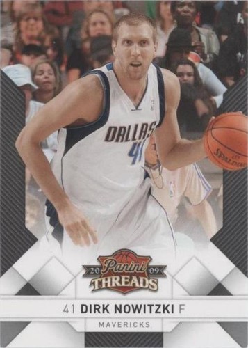 2009-10 Panini Threads - Dirk Nowitzki #5