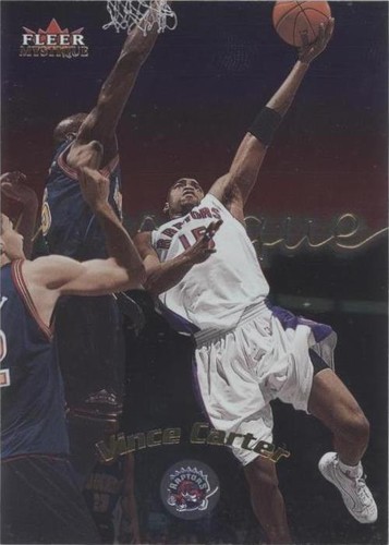 2000-01 Fleer Mystique - Vince Carter #100