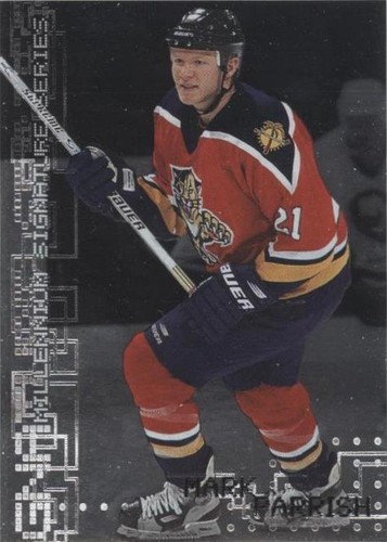 1999-00 In the Game Be A Player Millennium Signature Series - Mark Parrish #113