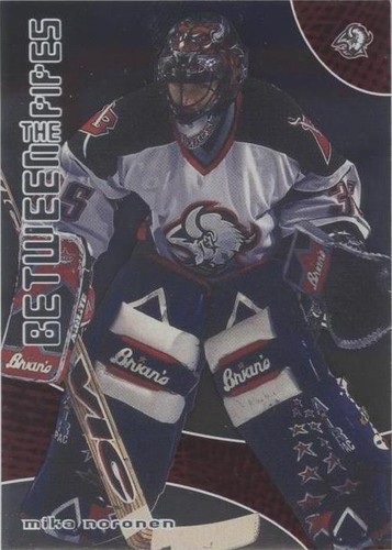 2001-02 In the Game Be A Player Between the Pipes - Mika Noronen #45