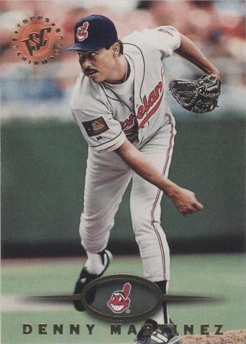 1995 Topps Stadium Club - Dennis Martinez #484