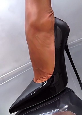 MADE IN ITALY 1969 MADE IN ITALY ALL LEATHER HIGH HEELS Z50 ANOUK STYLE STILETTO PUMPS BLACK