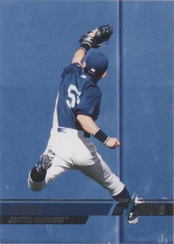 2001 Topps Stadium Club Ichiro Suzuki Rookie RC #51 Seattle 2001 Topps Stadium Club Ichiro Suzuki Rookie RC #51 Seattle