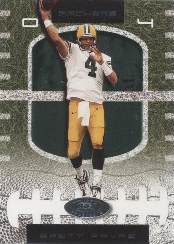 2001 Fleer Hot Prospects Brett Favre #4