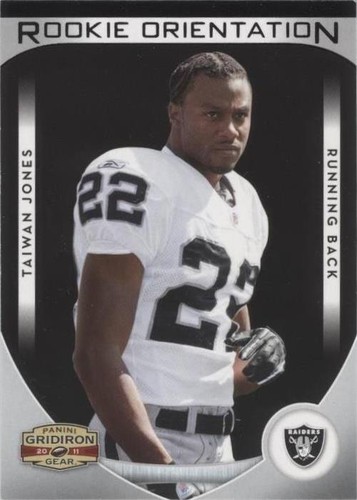 2011 Panini Gridiron Gear Taiwan Jones #23
