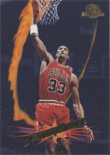 1995-96 Skybox Premium - Scottie Pippen #18