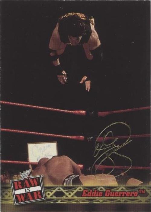 2001 Fleer WWF Raw is War - Eddie Guerrero #40