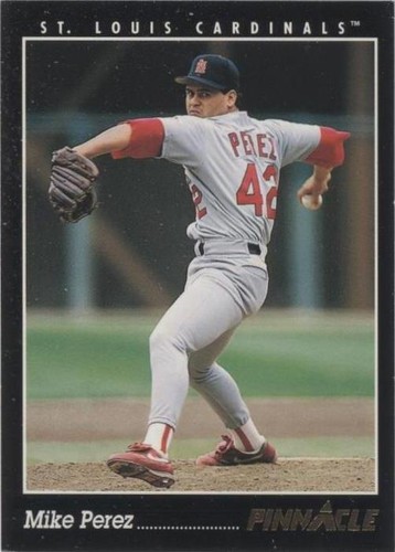 1993 Pinnacle - Mike Perez #162