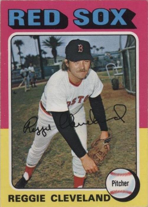 1975 O-Pee-Chee - Reggie Cleveland #32