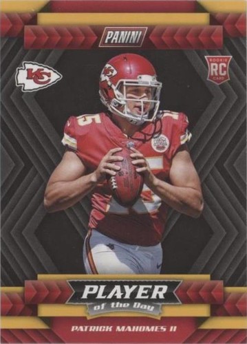 2017 Panini Player of the Day Patrick Mahomes II #R4