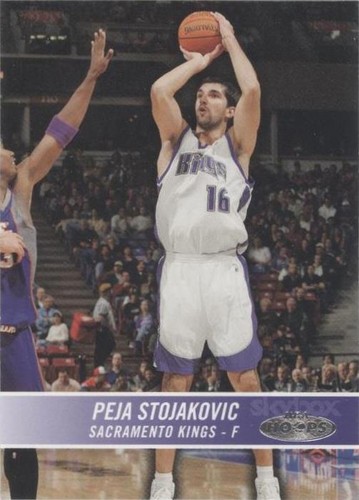 2004-05 NBA Hoops - Peja Stojakovic #66