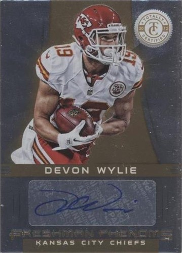 2012 Totally Certified Devon Wylie #124