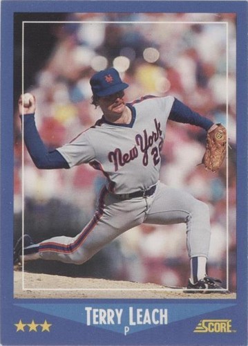 1988 Score - Terry Leach #203