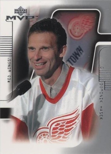 2001-02 Upper Deck MVP - Dominik Hasek #69