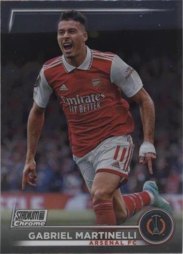 2022-23 Topps Stadium Club Chrome UEFA Club Competitions Gabriel Martinelli #58