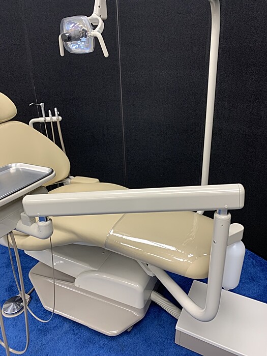 ADEC 1040 Cascade Dental Operatory Package New Seamless Vinyl