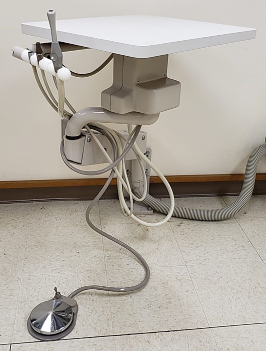 ADEC 7999 Dental Wall Mount / Workstation With Handpiece, HVE, SE eBay