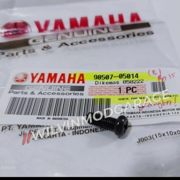 Genuine Parts Yamaha RX-King RX RX135 Oil Pump Screw Pan Head 98507-05014