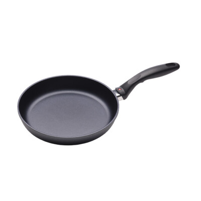 Swiss Diamond 9-1/2 Inch Fry Pan