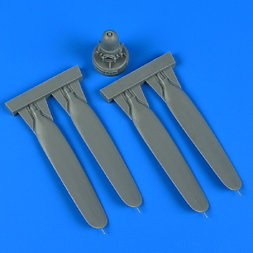 Quickboost 32240  1/32 P-47 Thunderbolt Propeller Hamilton Standard for Hasegawa