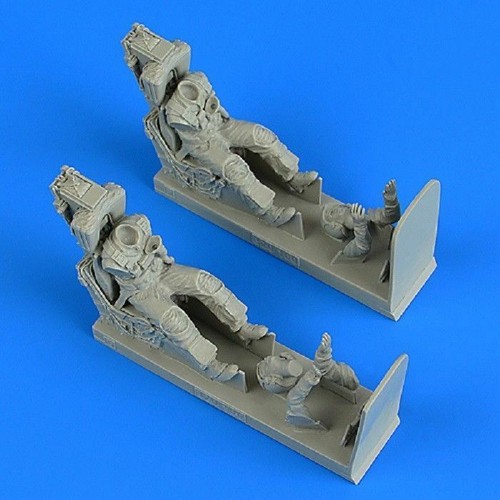 Aires 320100  gx 1/32 USN F4B/N/J/S Phantom Pilot & Operator w/Ejection Seats