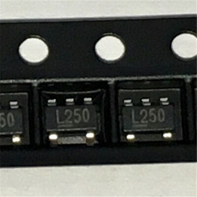 10 x L2**  MIC5235YM5 TR 150mA UCap LDO Regulator SOT23-5