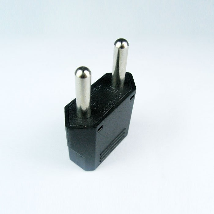 MU3 Europe EU 5mm Round Plug Adapter -American US to European/Asia Style C Plug