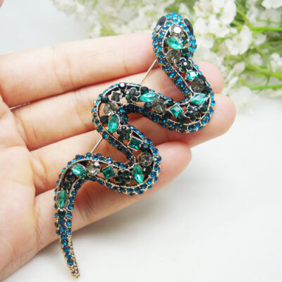 Animal Pendant Vintage Green Snake Woman Brooch Pin Crystal