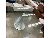 Oval glass 6 seater dining table- Original RRP £399