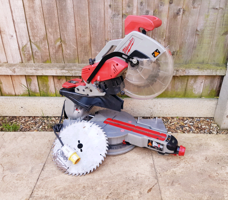Milwaukee MS305DB 110volt 305 mm Dual Bevel Sliding Mitre Chop Saw