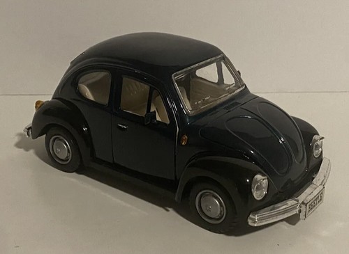 Vintage VW Volkswagen Beetle Green Die-cast 1:25 Shackman