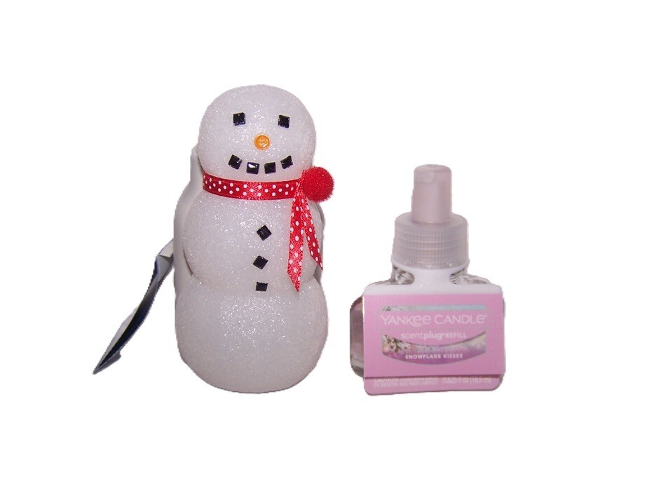 Snowflake Kisses ScentPlug Refill with Snowman Diffuser Base