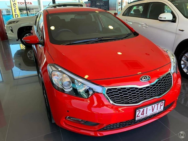 Kia cerato red