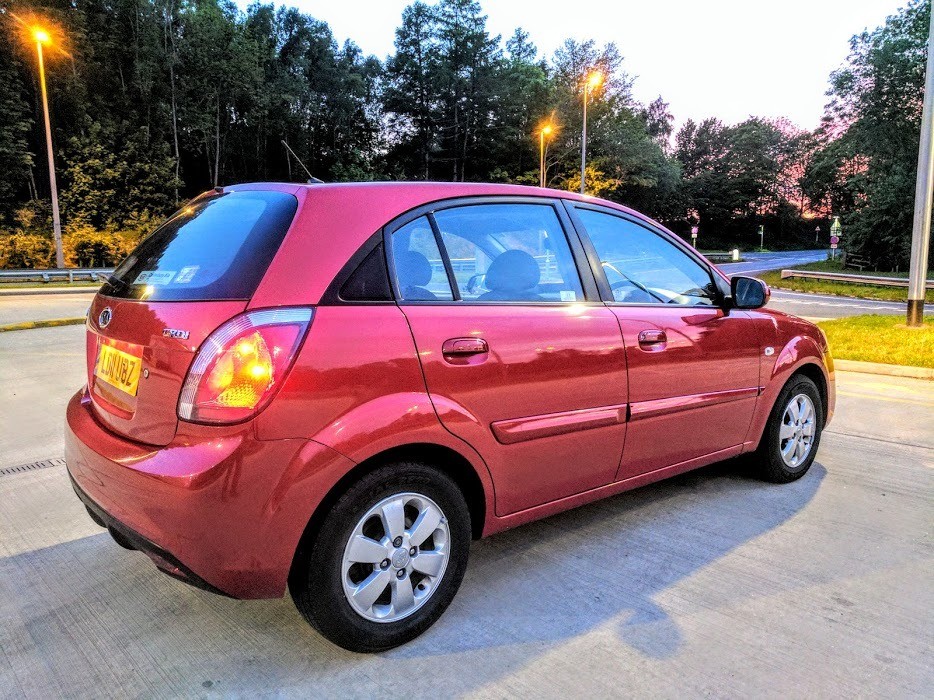 Kia rio 2 2011